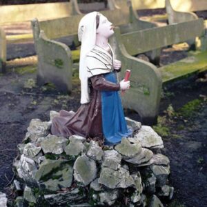 Bernadette Lourdesgrot