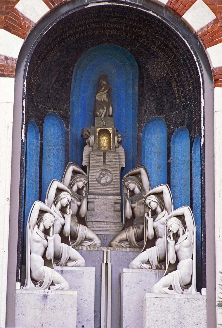 Grafmonument 2