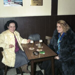 In een Luiks café