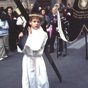 Crucifer