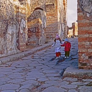 Door de ruïne van Pompeï
